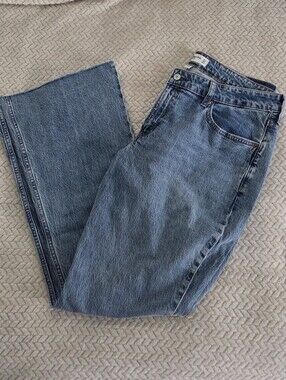 Abercrombie Curve Love Mid-Rise Bootcut Jeans in Medium Blue